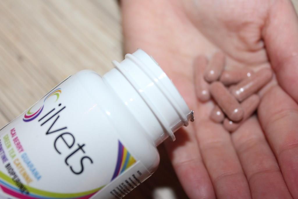 Silvets - 60 Capsule per Difendere i Tessuti dall'accumulo di Grasso - immagine 4